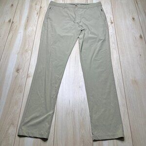 Rhone Mens Khaki Flat Front Straight Leg Commuter Performance Chino Pants Sz 33
